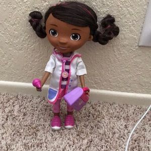 Doc McStuffins Doll w/accessories